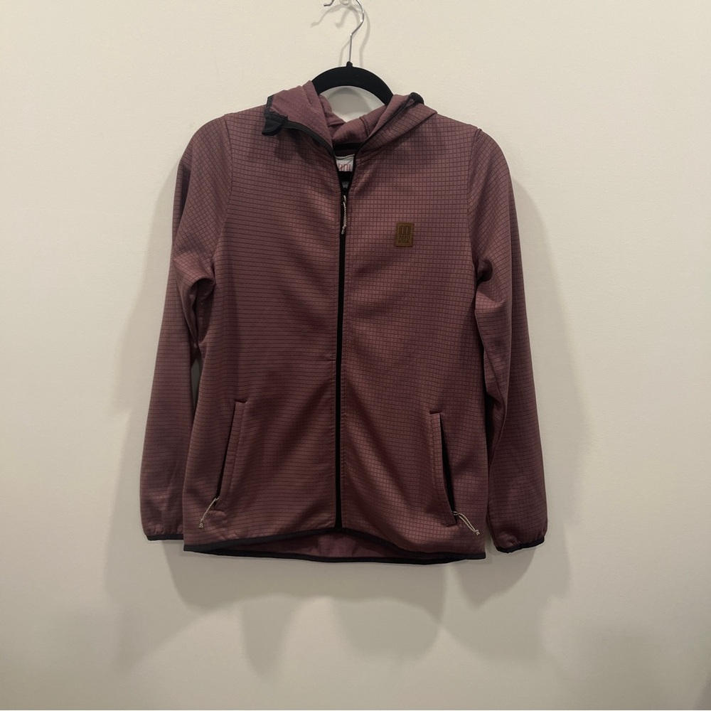 Topo designs lightweight hooded Jacket size medium
